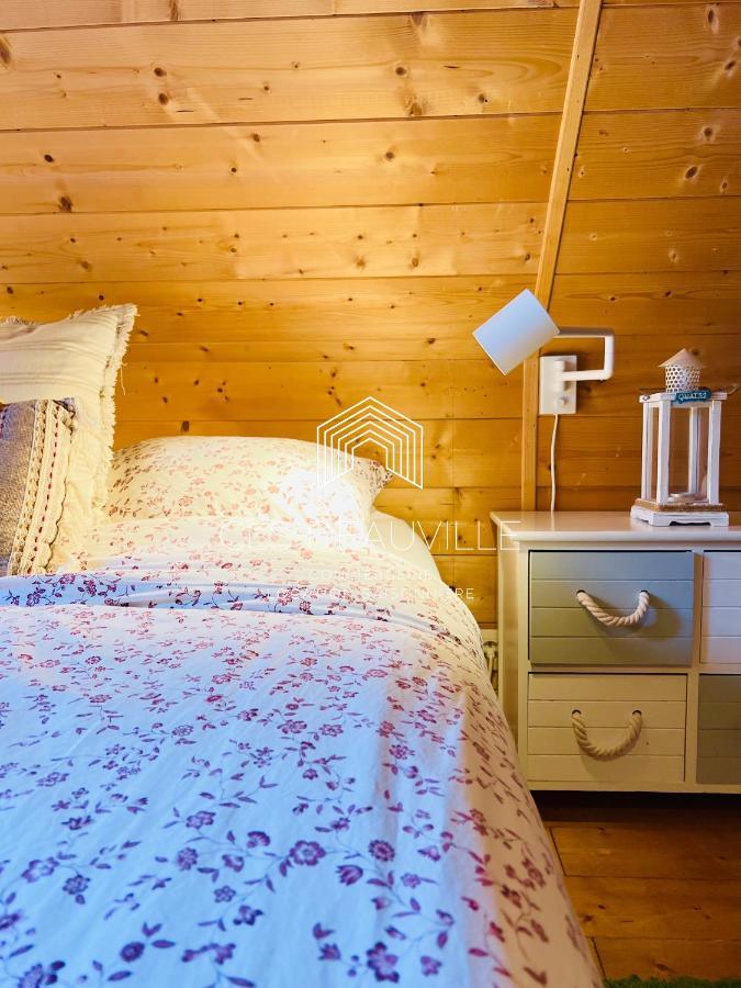 Chalet Bord De Mer Cls Deauville Cricqueboeuf Ngoại thất bức ảnh